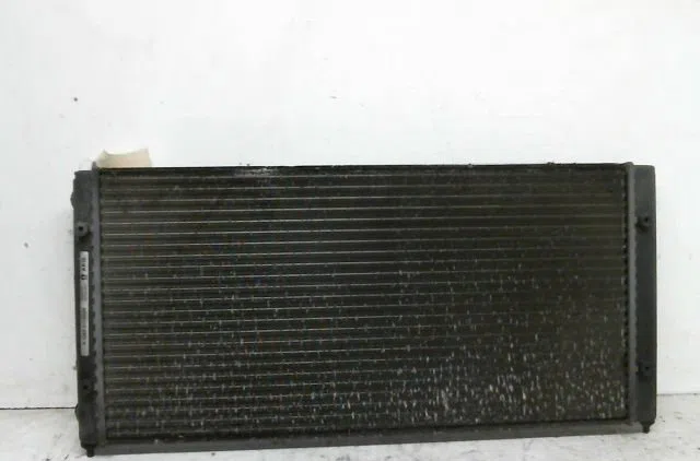 Radiateur Volkswagen GOLF III (1H1) 1.9 tdi (1993-1997) occasion
