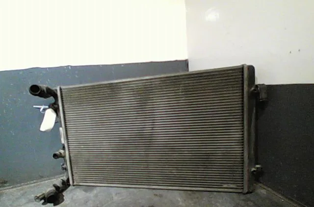 Radiateur Volkswagen GOLF IV (1J1) 1.9 tdi (1997-2004) 3 portes occasion