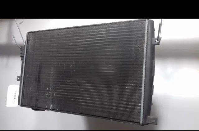 Radiateur Volkswagen GOLF V (1K1) 1.9 tdi (2003-2008) 5 portes occasion