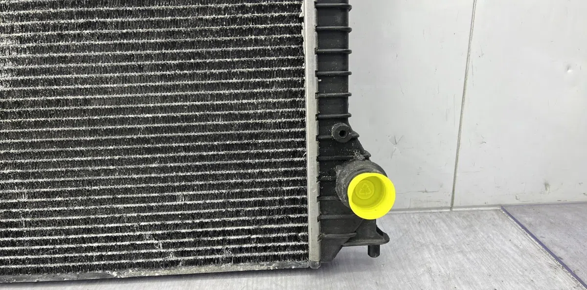 Radiateur VOLKSWAGEN PHAETON PHASE 1 occasion