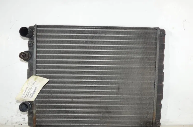 Radiateur VOLKSWAGEN POLO 3 PHASE 2 occasion