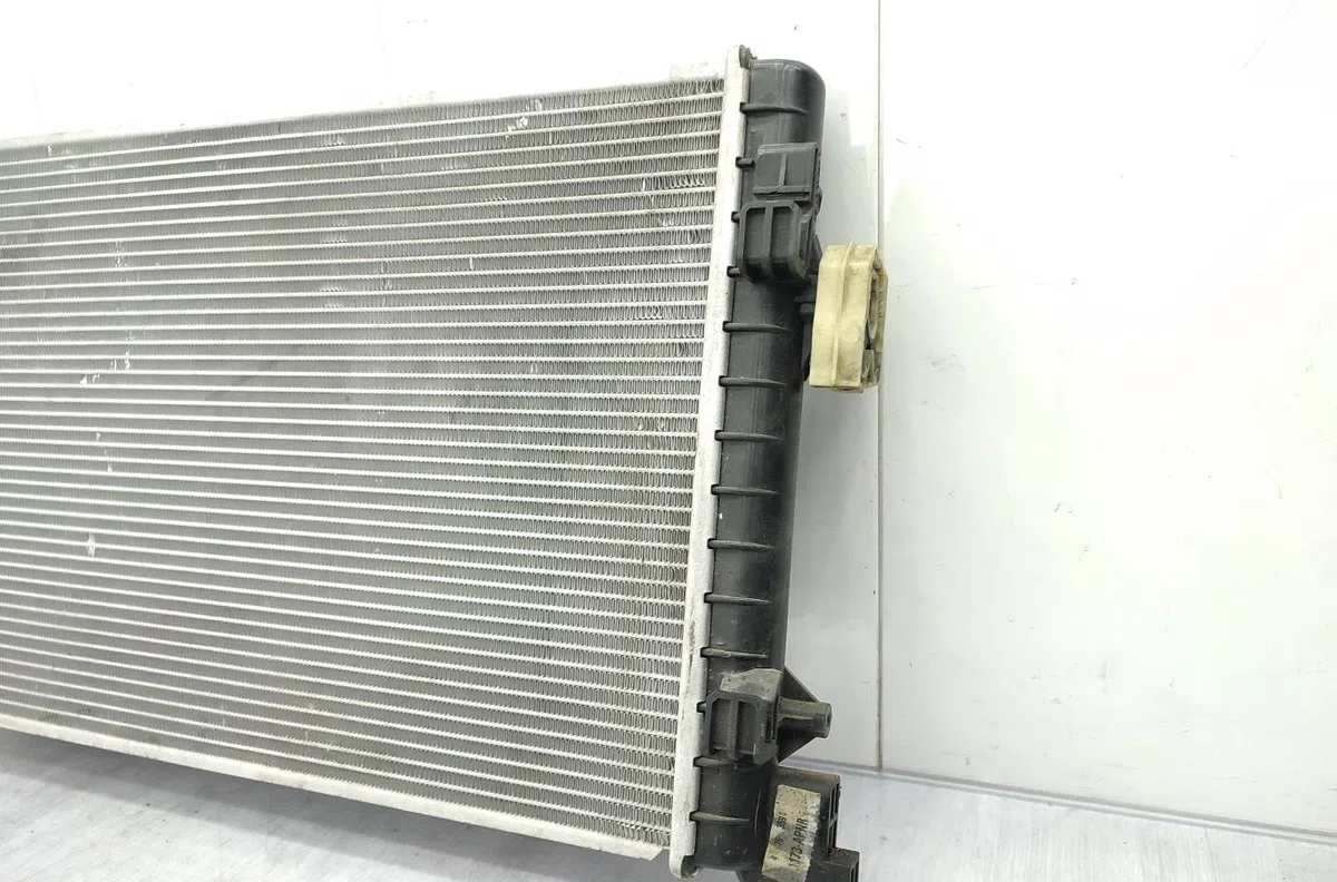 Radiateur VOLKSWAGEN POLO 5 PHASE 1 occasion