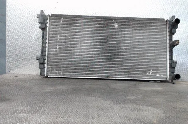 Radiateur VOLKSWAGEN POLO 5 POLO 5 PHASE 1 occasion