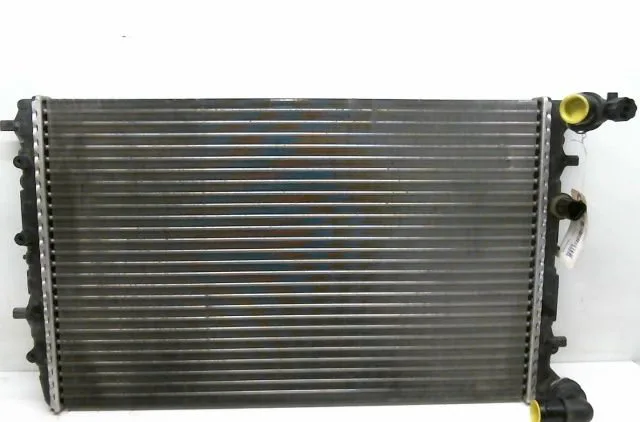 Radiateur Volkswagen POLO (9N_, 9A_) 1.2 (2002-2007) occasion