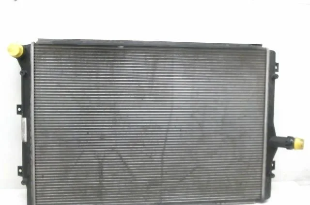Radiateur Volkswagen TOURAN (1T1, 1T2) 2.0 tdi 16v (2003-2010) 5 portes occasion