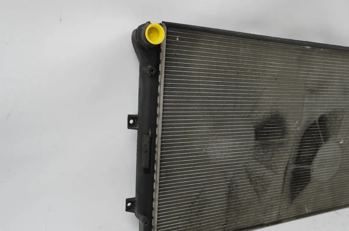 Radiateur Volkswagen TOURAN (1T1, 1T2) 2.0 tdi 16v (2003-2010) 5 portes occasion