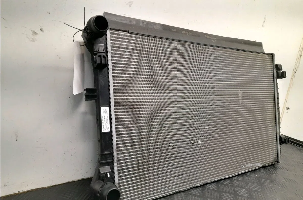 Radiateur Volkswagen TOURAN (5T1) 1.4 tsi (2015) occasion