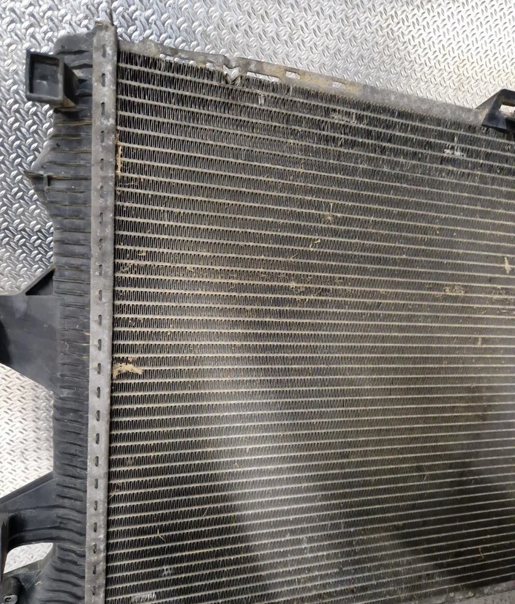 Radiateur VOLKSWAGEN TRANSPORTER 5 PHASE 1 occasion