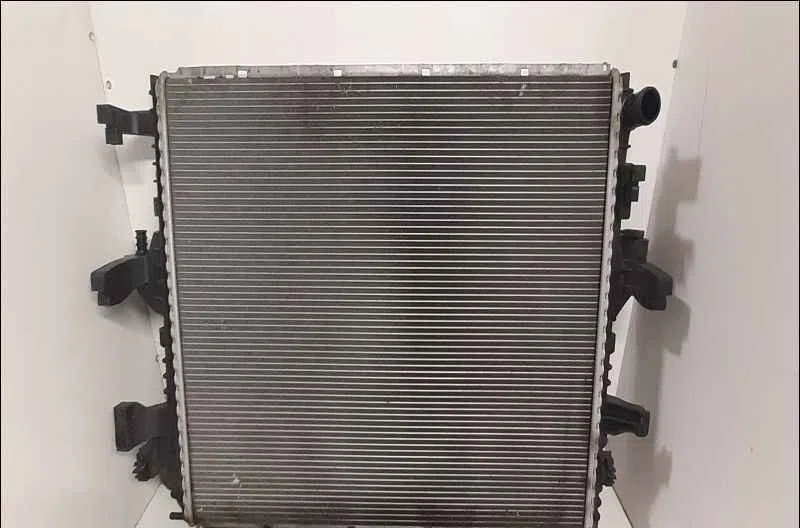 Radiateur VOLKSWAGEN TRANSPORTER VI occasion