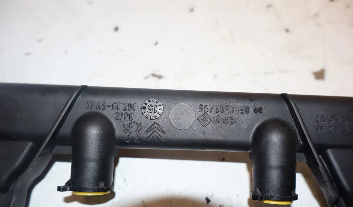 Rampe injection Citroen C3 II (SC_) 1.2 vti 82 (2012-2016) 5 portes occasion