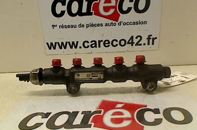 Rampe injection FORD FIESTA 2004 occasion