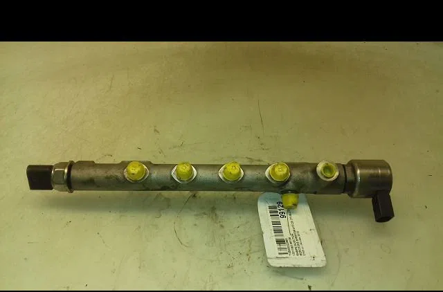Rampe injection Mercedes-benz SPRINTER 5-t Camion plate-forme-Châssis (B906) 513 cdi (906.155, 906.253, 906.255, 906.153