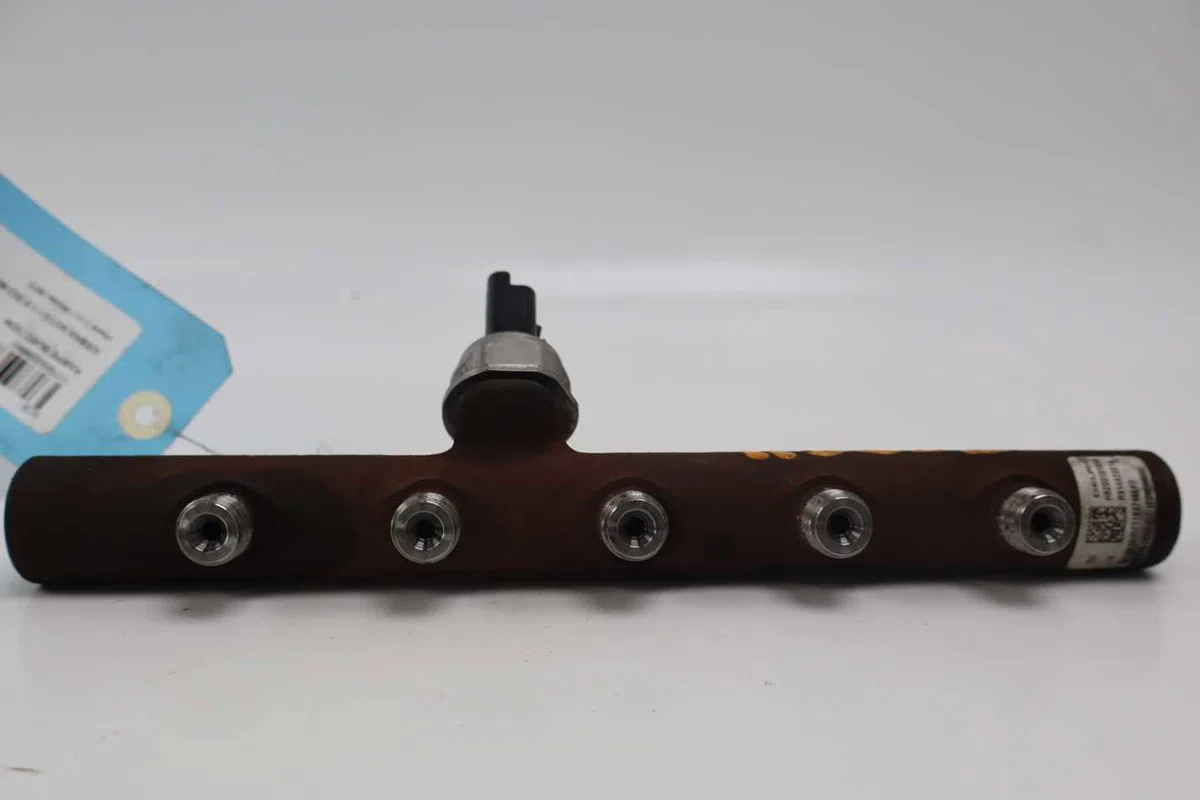 Rampe injection Nissan NOTE (E11, NE11) 1.5 dci (2010-2012) occasion