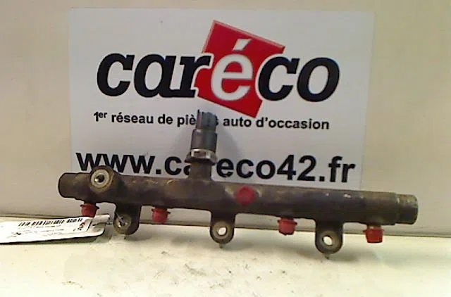 Rampe injection Peugeot 206 3-5 portes (2A-C) 2.0 hdi 90 (1999-2009) 5 portes occasion