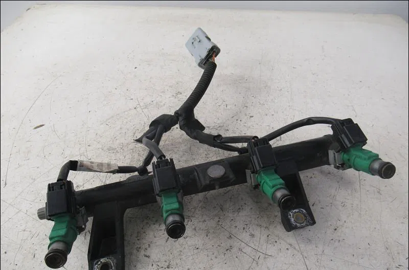 Rampe injection Peugeot 207-207 (WA_, WC_) 1.4 (2006-2013) 5 portes occasion