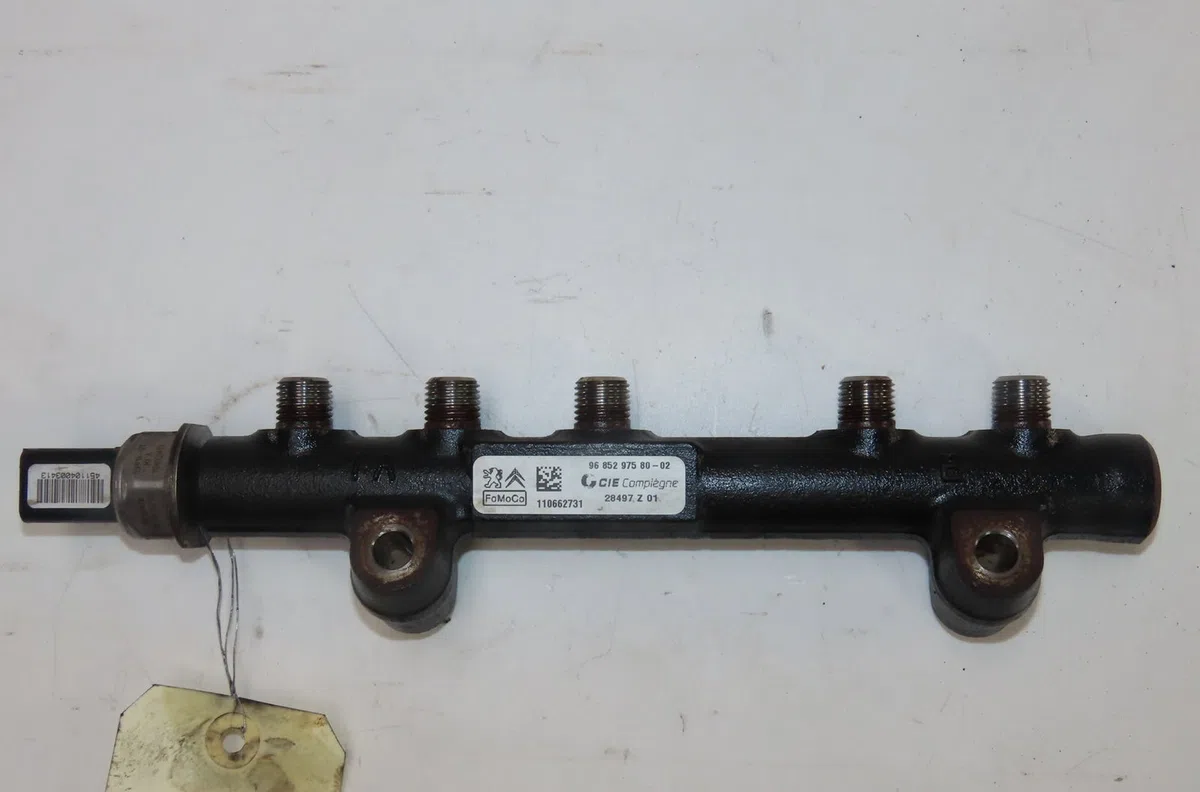 Rampe injection Peugeot 207-207 (WA_, WC_) 1.6 hdi (2006-2013) 5 portes occasion
