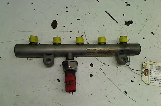 Rampe injection PEUGEOT 307 occasion