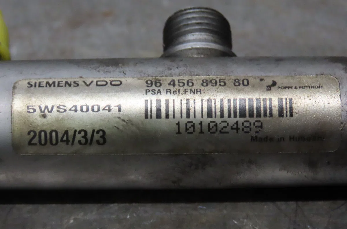 Rampe injection Peugeot 407 SW (6E_) 2.0 hdi 135 (2004-2010) occasion