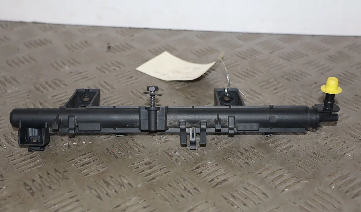 Rampe injection Renault CLIO III (BR0-1, CR0-1) 1.2 16v (br02, br0j, br11, cr02, cr0j, cr11) (2005-2014) 5 portes occasi