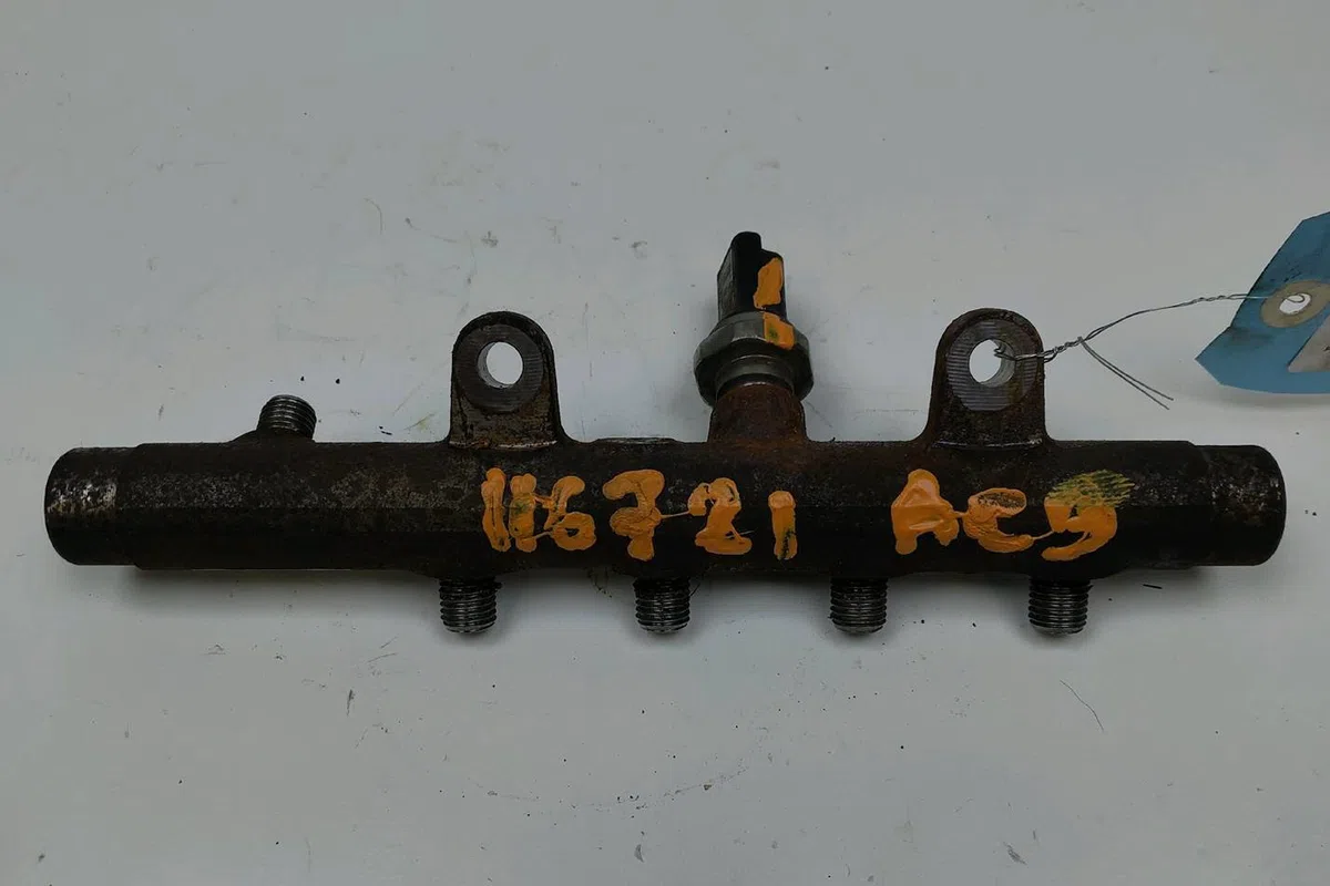 Rampe injection Renault GRAND SCÉNIC III (JZ0-1_) 1.5 dci (2009) occasion