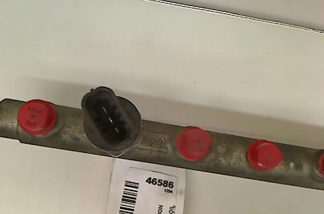 Rampe injection Renault MEGANE I (BA0-1_) 1.9 dci (ba05, ba1f) (2001-2003) occasion
