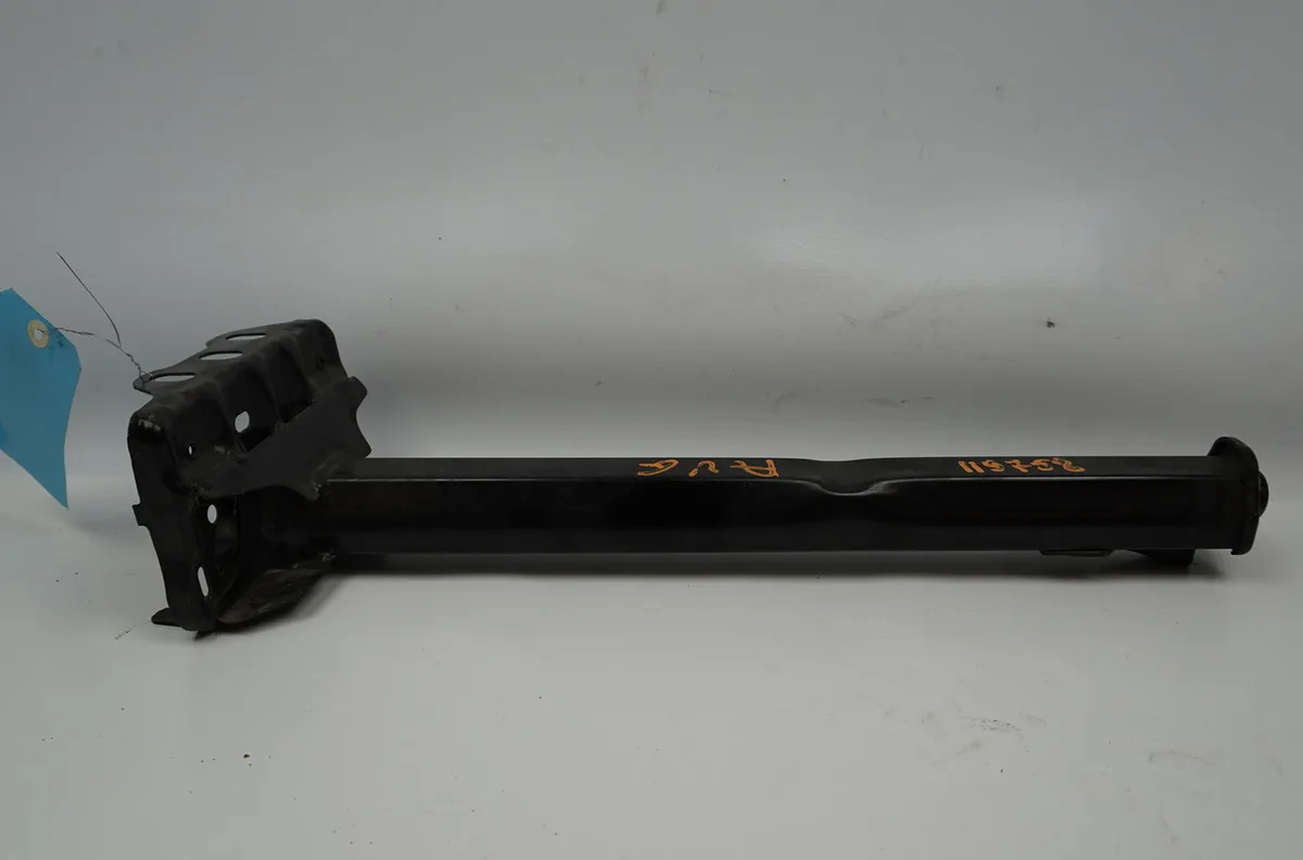 Renfort gauche pare-choc avant Peugeot 3008 SUV (MC_, MR_, MJ_, M4_) 1.2 thp- puretech 130 (mrhnsm, mrhnsu, mrhnsj, mrhn