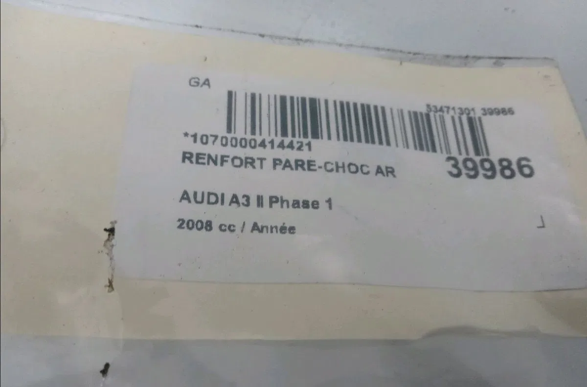 Renfort pare-choc arrière Audi A3 (8P1) 1.9 tdi (2003-2010) 3 portes occasion
