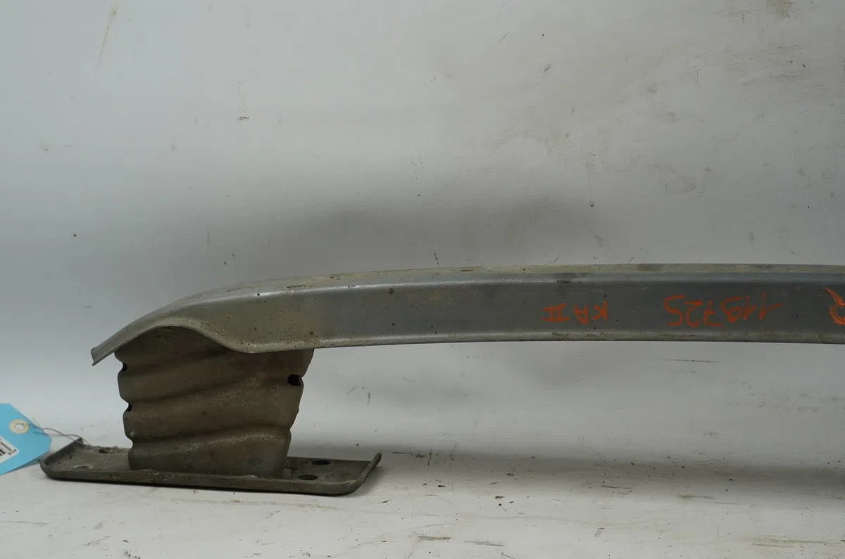 Renfort pare-choc arrière Ford KA (RU8) 1.3 tdci (2008-2016) occasion