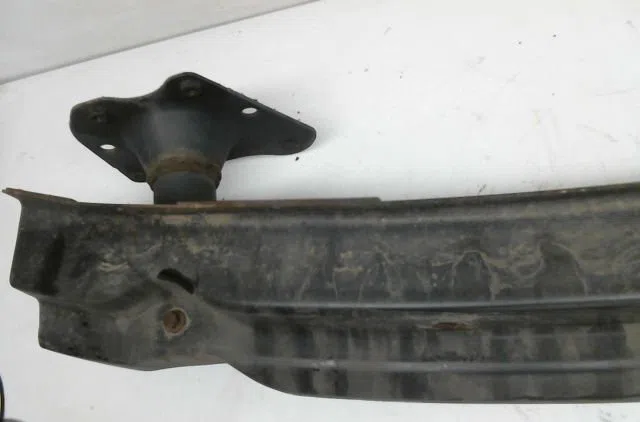 Renfort pare-choc arrière Ford MONDEO III (B5Y) 2.0 16v (2000-2007) occasion