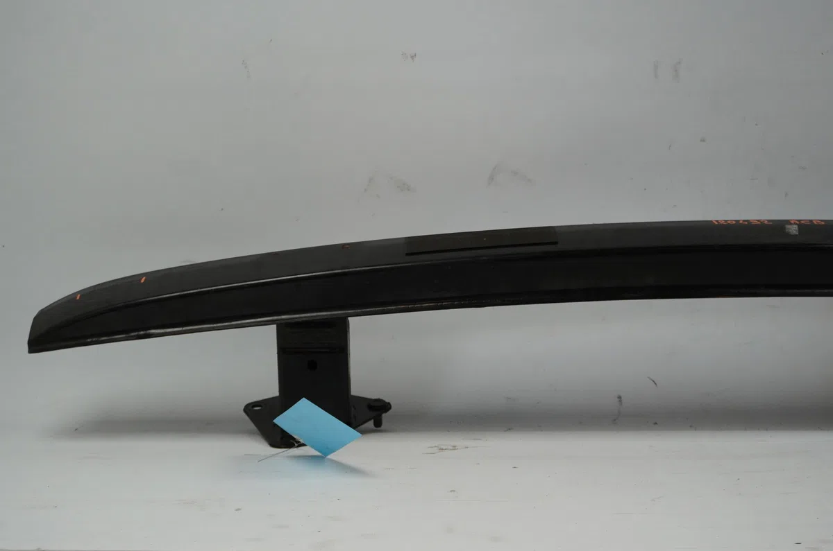 Renfort pare-choc arrière Mercedes-benz CLASSE B Sports Tourer (W245) B 180 cdi (245.207) (2005-2011) 5 portes occasion