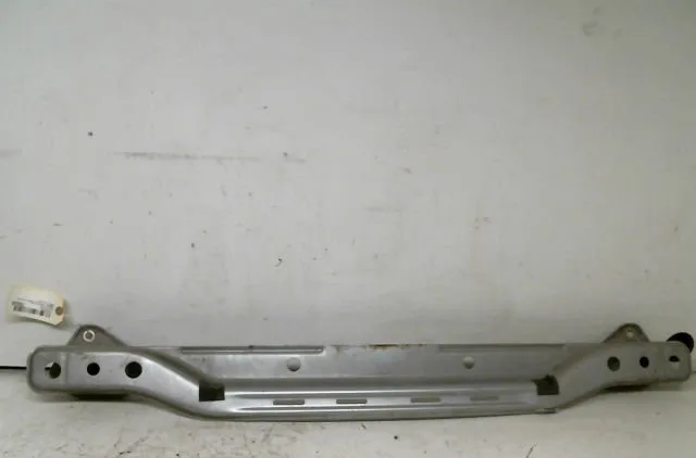 Renfort pare-choc arrière Peugeot 107 (PM_, PN_) 1.0 (2005-2014) 3 portes occasion