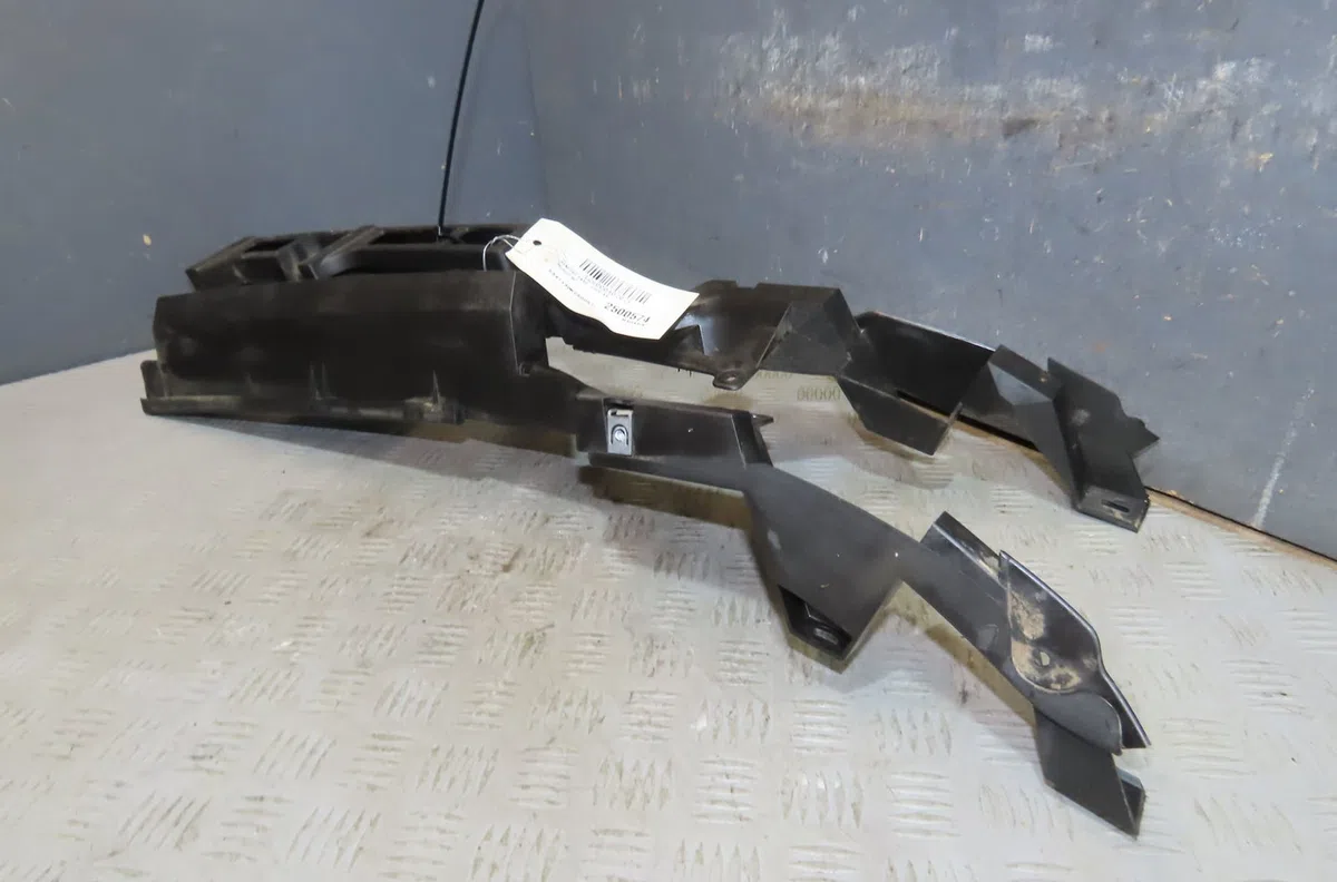 Renfort pare-choc arrière Peugeot 307 (3A-C) 2.0 16v (2000-2005) occasion