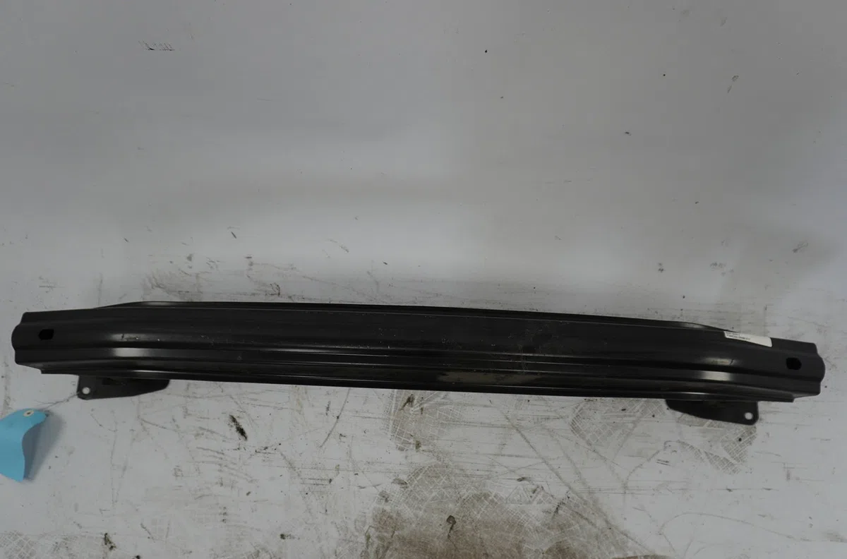 Renfort pare-choc arrière Seat IBIZA IV (6J5, 6P1) 1.2 tsi (2010-2012) occasion