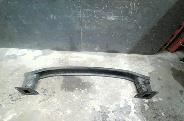 Renfort pare-choc arrière Seat IBIZA IV SC (6J1, 6P5) 1.4 tdi (2008-2010) occasion