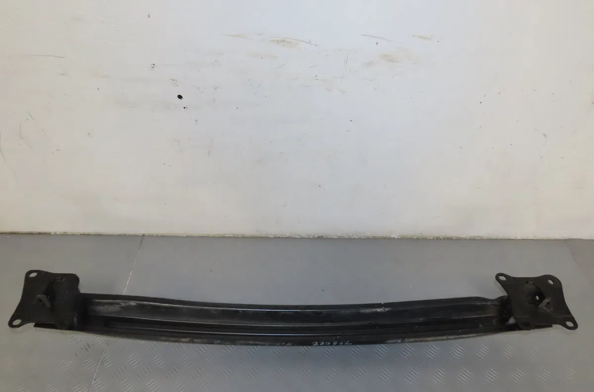 Renfort pare-choc arrière Seat LEON (1P1) 1.9 tdi (2005-2010) 5 portes occasion