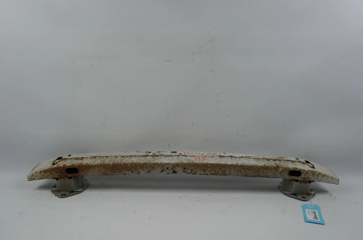 Renfort pare-choc arrière Toyota COROLLA Verso (ZER_, ZZE12_, R1_) 2.2 d-4d (aur10_) (2005-2009) 5 portes occasion