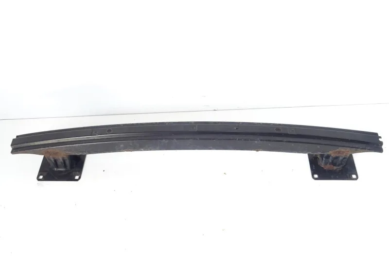 Renfort pare choc arriere (traverse) pour LAND ROVER FREELANDER 2