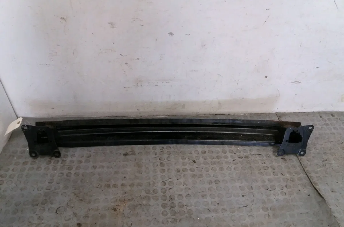 Renfort pare-choc arrière VOLKSWAGEN GOLF V 2005 occasion