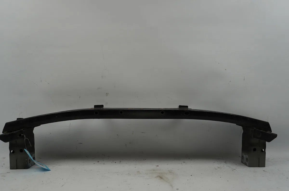Renfort pare-choc avant Chevrolet AVEO 3-5 portes (T300) 1.3 d (2011-2015) occasion