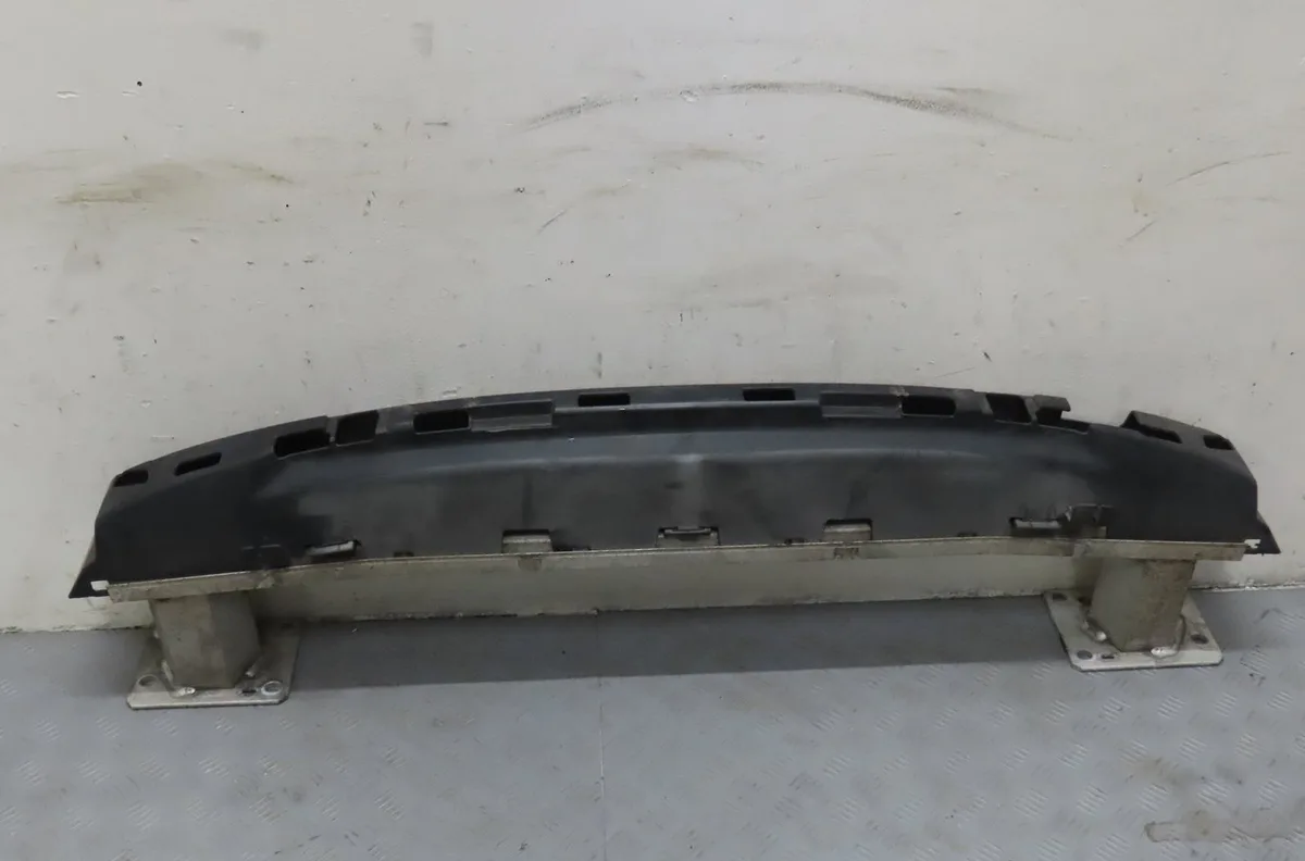 Renfort pare-choc avant Citroen C4 PICASSO I Monospace (UD_) 2.0 hdi 150 (2009-2013) 5 portes occasion