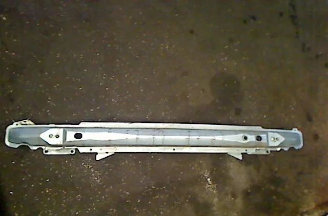Renfort pare-choc avant Citroën C5 II (RC_) 1.6 hdi (rc8hzb) (2004-2008) occasion
