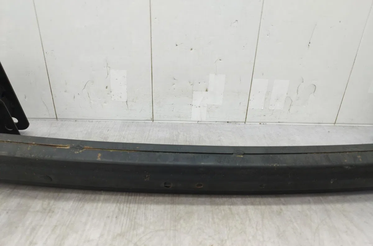 Renfort pare-choc avant FORD FIESTA 5 PHASE 2 occasion