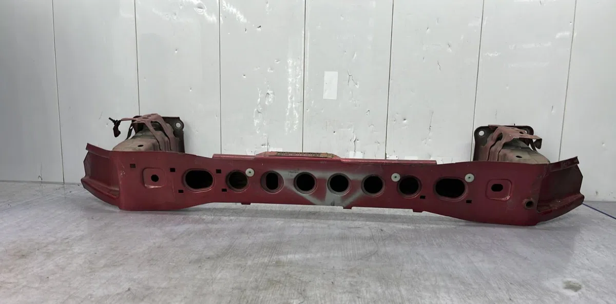 Renfort pare-choc avant FORD FOCUS 3 PHASE 1 occasion