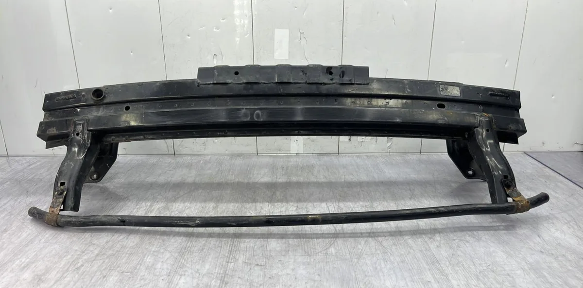 Renfort pare-choc avant HYUNDAI I 40 PHASE 2 occasion