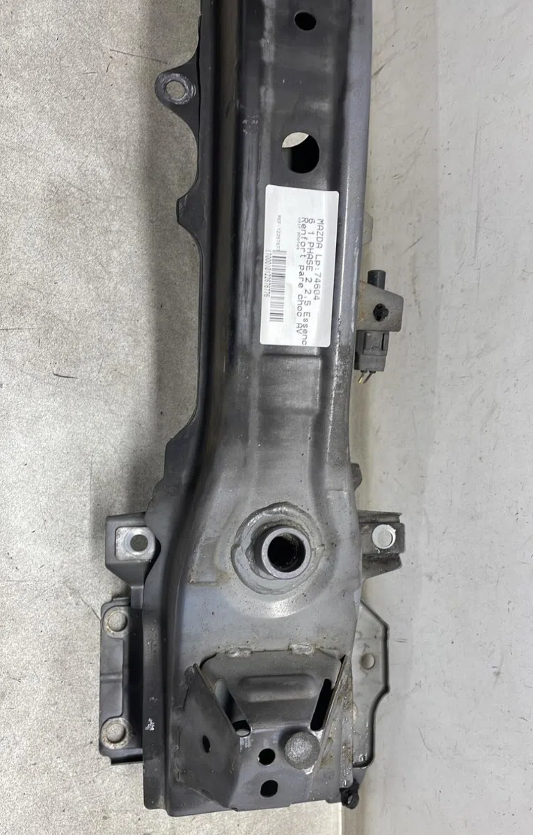Renfort pare-choc avant Mazda 6 Hatchback (GH) 2.5 mzr (gh5fs) (2007-2013) occasion