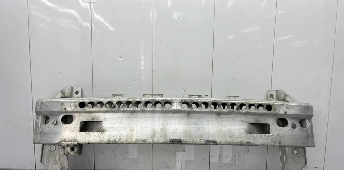 Renfort pare-choc avant MINI MINI 1 R50-R53 PHASE 1 occasion