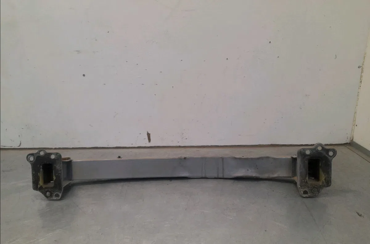 Renfort pare-choc avant Opel CORSA C (X01) 1.4 twinport (f08, f68) (2003-2009) occasion