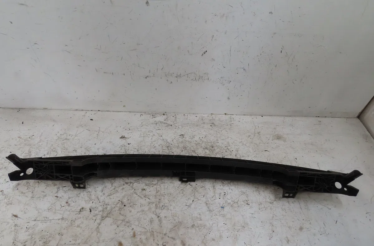 Renfort pare-choc avant Peugeot 206 (2L_, 2M_) 1.4 hdi eco 70 (2009-2013) 5 portes occasion