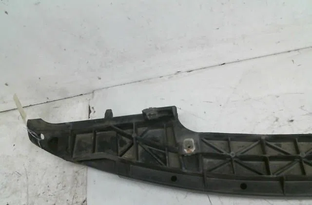 Renfort pare-choc avant Peugeot 206 3-5 portes (2A-C) 2.0 hdi 90 (1999-2009) 5 portes occasion