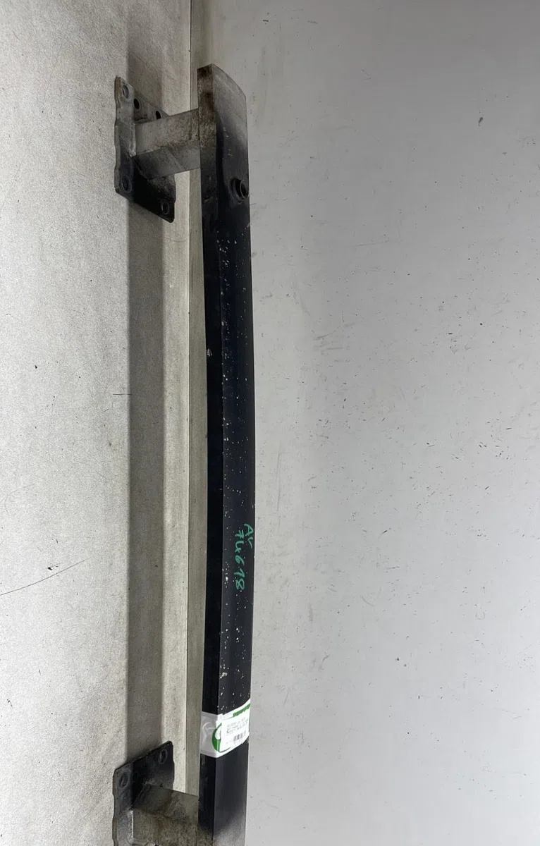 Renfort pare-choc avant Peugeot 307 (3A-C) 1.6 hdi (2005-2009) 5 portes occasion
